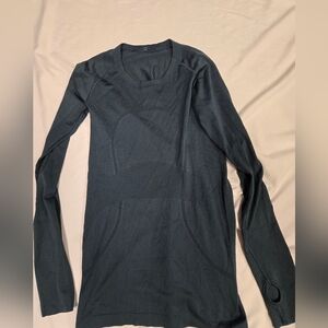 Lululemon swifty Long Sleeve Shirt